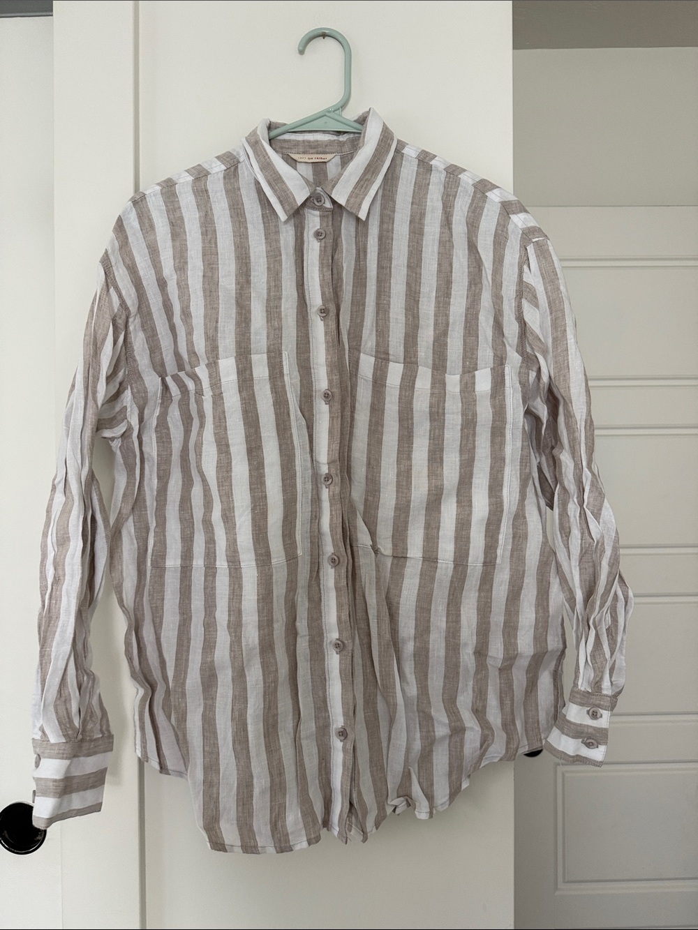 Left on Friday Getaway Button Down - Beach/Coconut / S/M